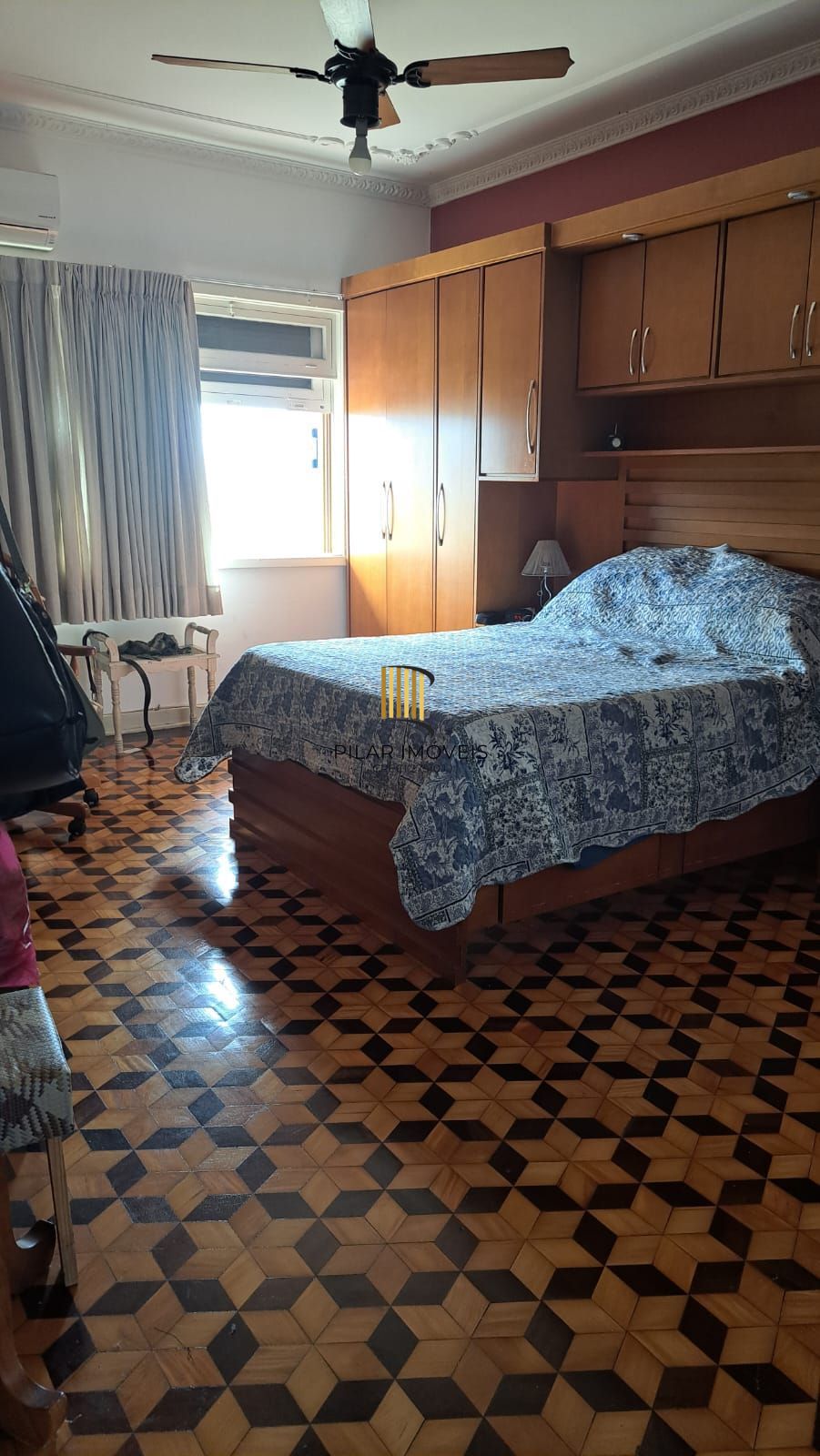 Apartamento  3 dormitórios, de frente com sacada, garagem , elevador, Bairro Cid