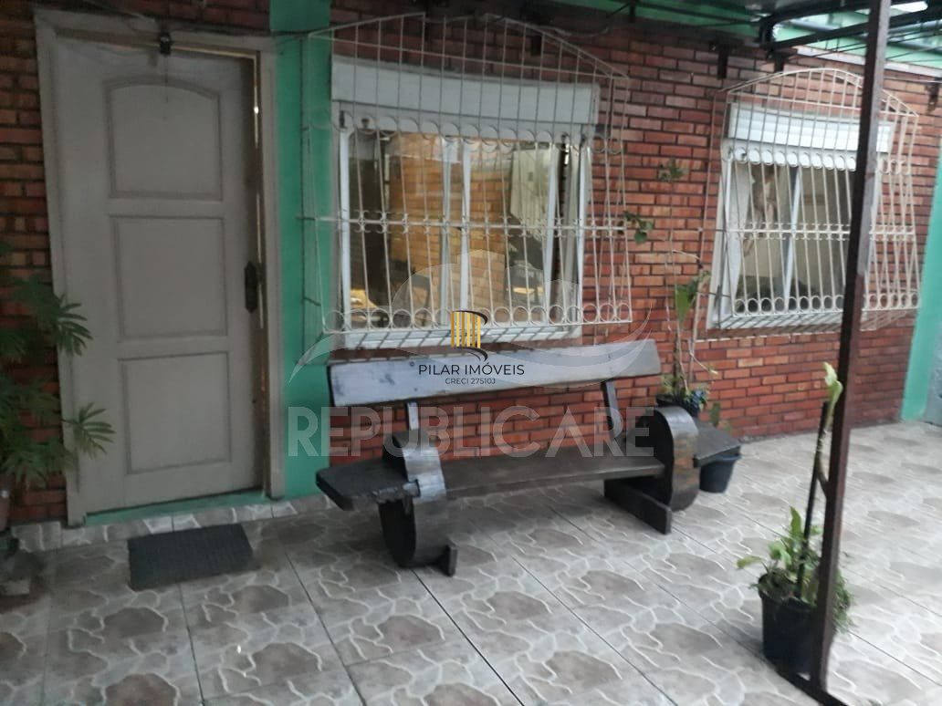 CASA 3 DORMITORIOS NA ASSIS BRASIL