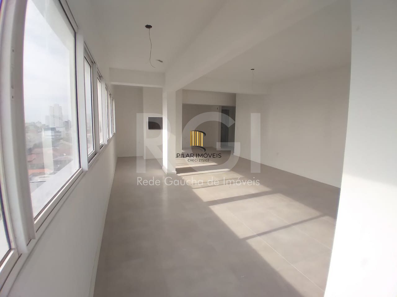 Apartamento com 3 Quartos e 3 banheiros à Venda, 129 m² Centro de Tramandaí