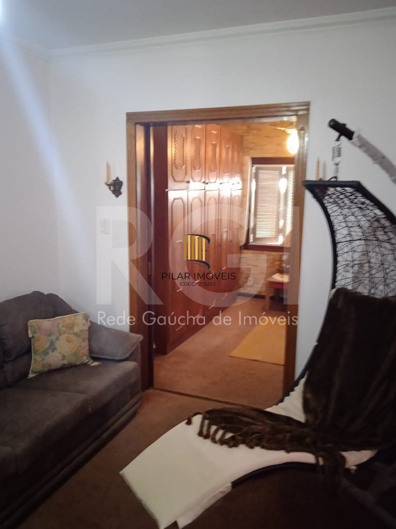 Casa para Venda - 750m², 6 dormitórios, sendo 3 suites, 4 vagas - Partenon