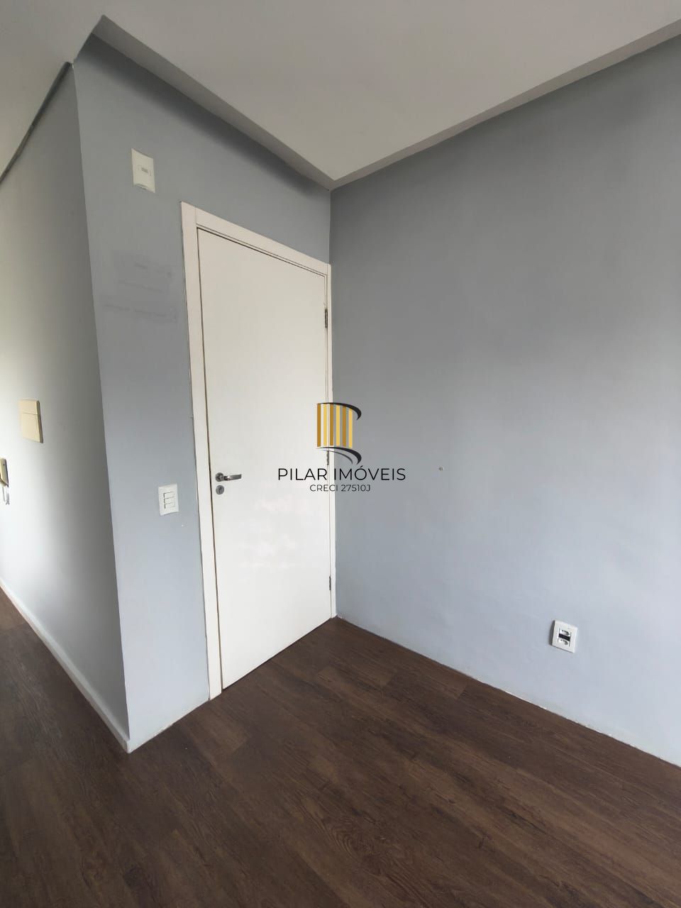 Apartamento 2 dormitórios no bairro Mário Quintana