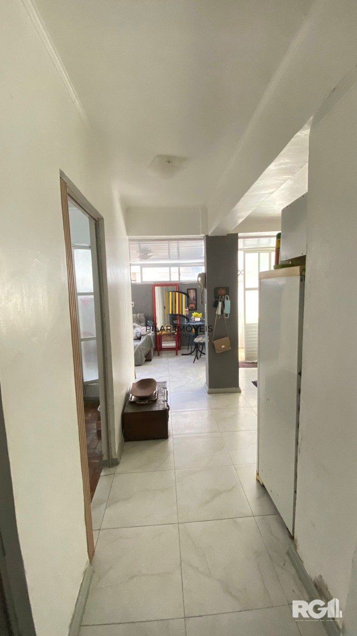 JK TRANSFORMADO EM 2 DORMITÓRIOS - CIDADE BAIXA