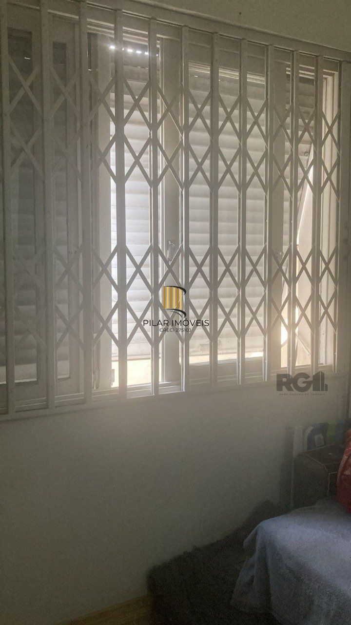 Apartamento 1 dormitórios à venda Floresta Porto Alegre/RS