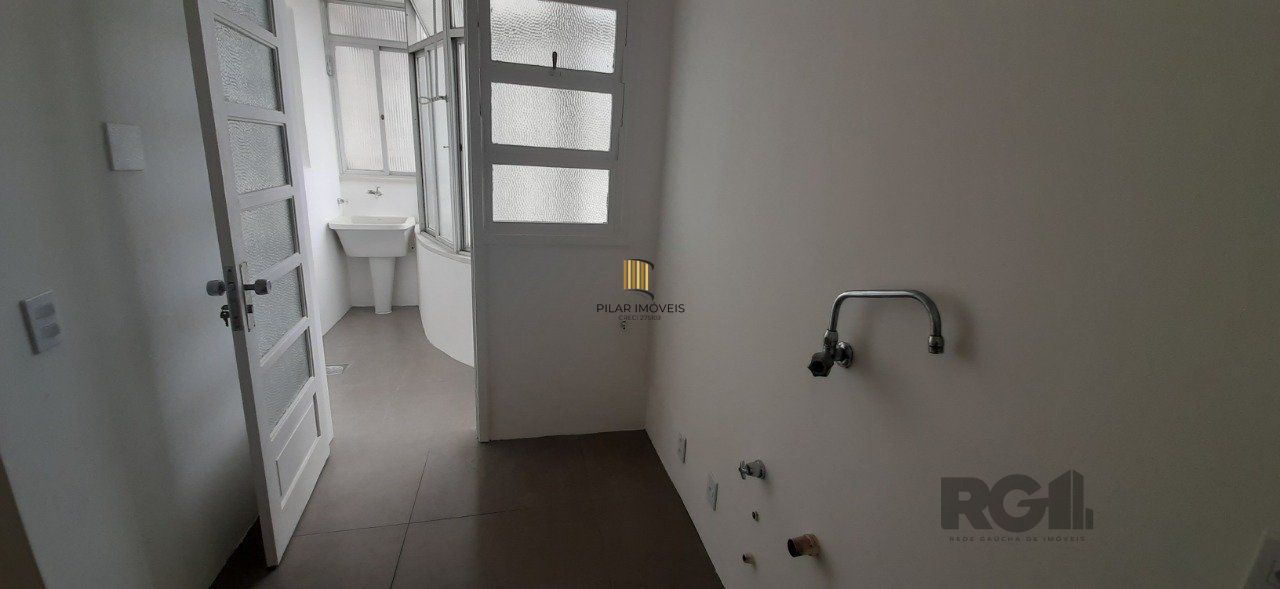 Cobertura   3 dormitórios, de frente , sacada integrada, com terraço , garagem c