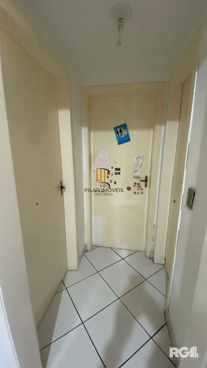 Ótimo apartamento à venda na Cidade Baixa, localizado na Rua Baronesa Do Gravataí.