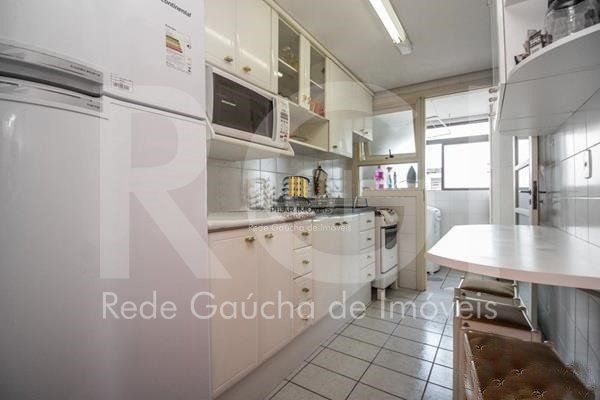 Apartamento para Venda - 2 dormitórios, 1 vaga - Cidade Baixa