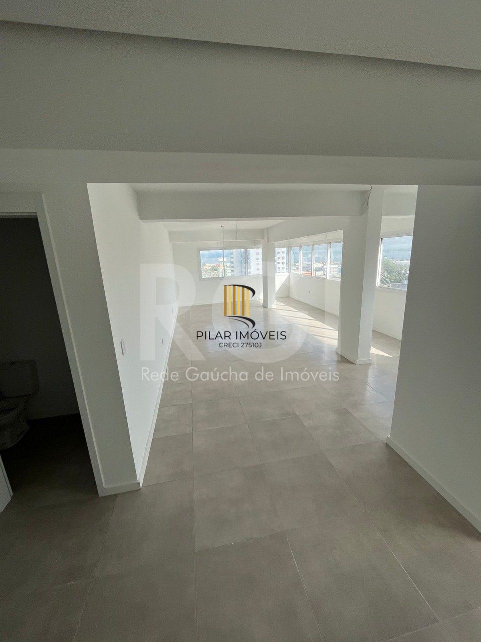 Apartamento com 3 Quartos e 3 banheiros à Venda, 129 m² Centro de Tramandaí