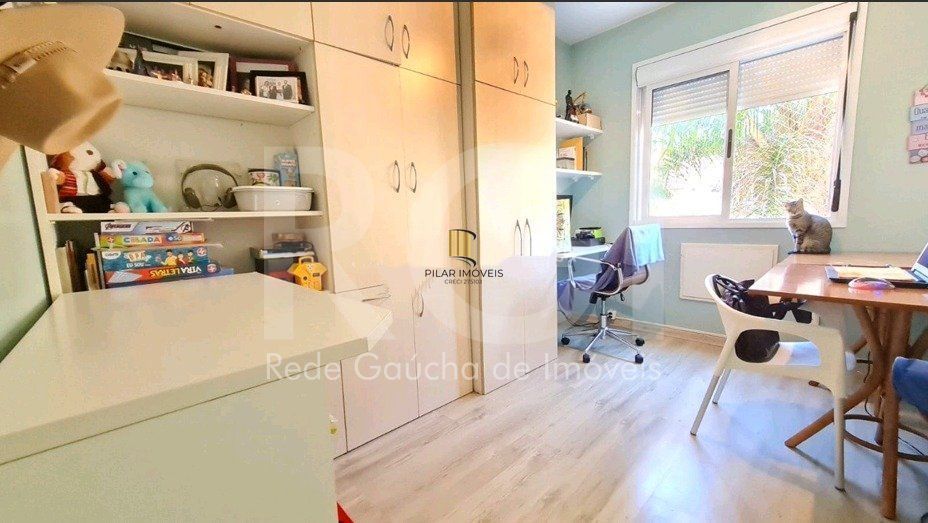 Apartamento para Venda - 87.7m², 3 dormitórios, sendo 1 suites, 2 vagas - Menino