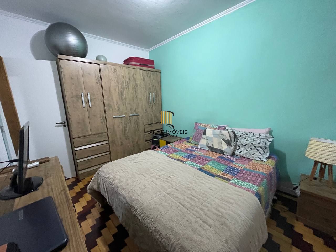 Apartamento 02 dormitórios Centro.
