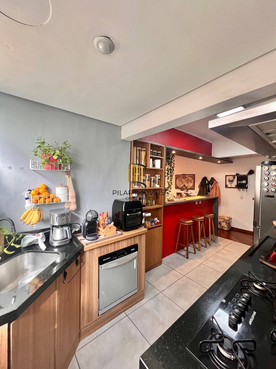 Apartamento 3 Dormitórios com Suíte e Sacada Integrada à Venda Ciddae Baixa.