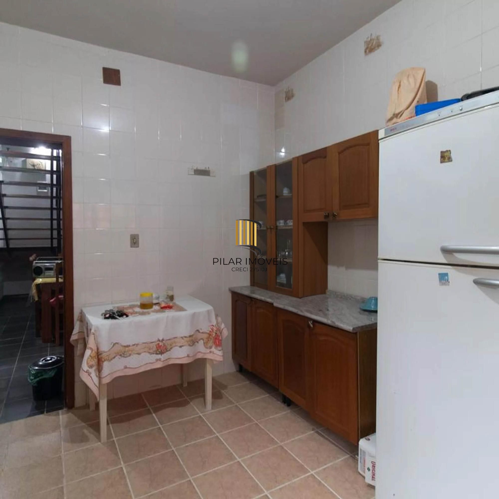 Casa Bairro 4 dormitorios Ipanema.
