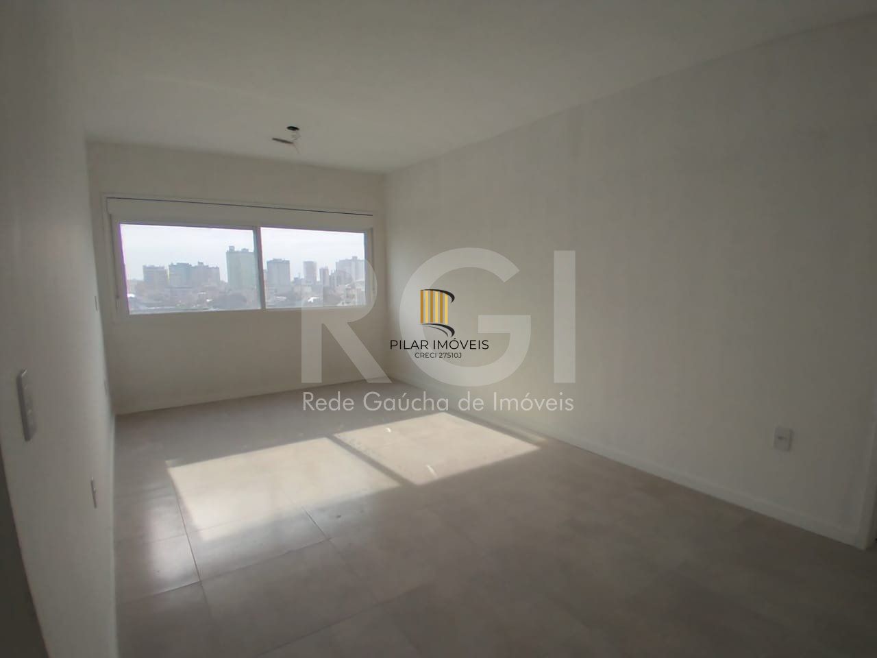 Apartamento com 3 Quartos e 3 banheiros à Venda, 129 m² Centro de Tramandaí