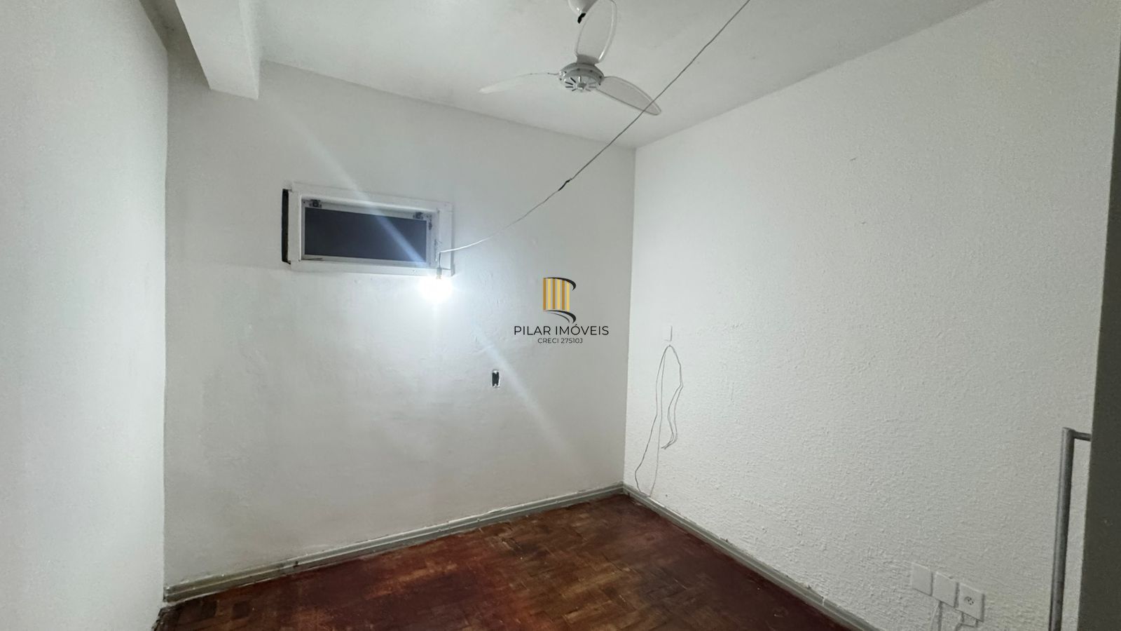 Apartamento 2 dormitórios no bairro Azenha