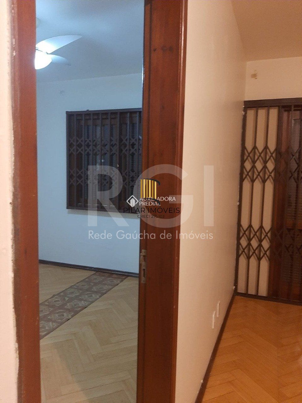 Apartamento para Venda - 39m², 1 dormitório, 2 vagas - Cidade Baixa