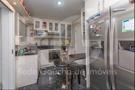 Cobertura para Venda - 243m², 3 dormitórios, sendo 1 suites, 2 vagas - Menino De