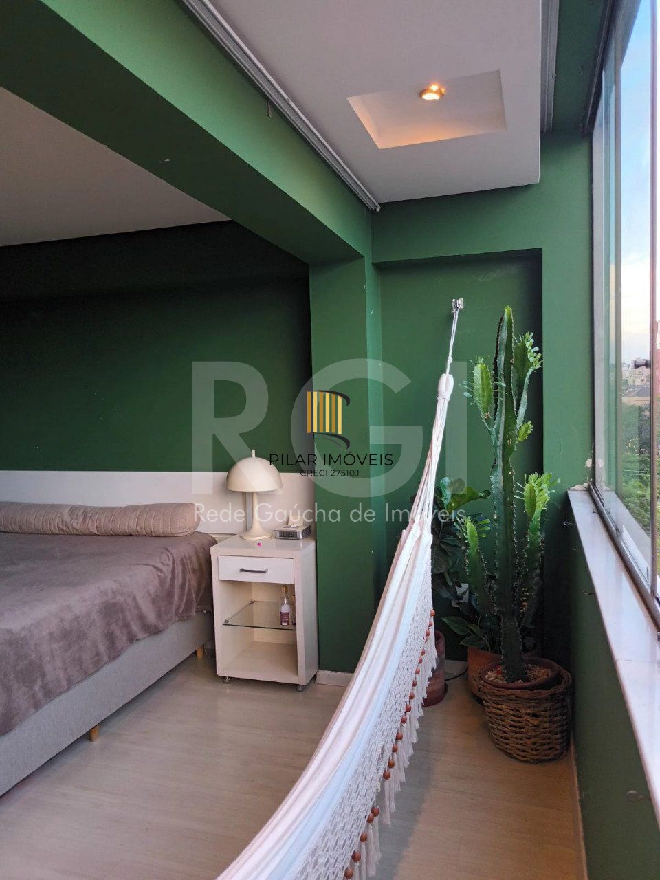 Apartamento  2 quartos, suite, , sacada,   2 quartos,  churrasqueira, semi mobil