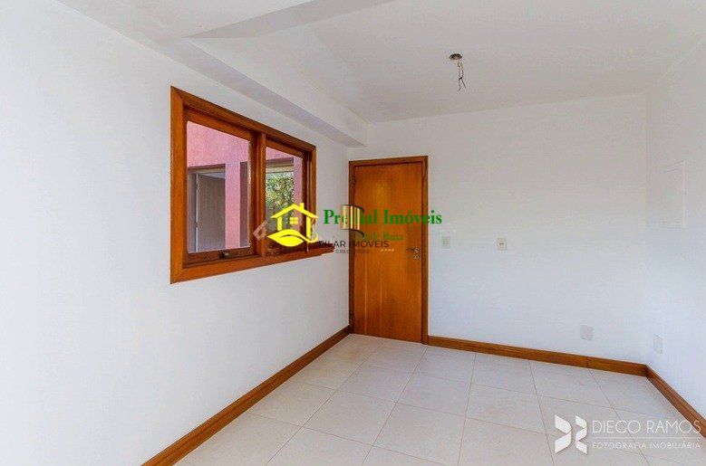Casa Condominio para Venda - 395m², 3 dormitórios, sendo 1 suites, 3 vagas - Cri