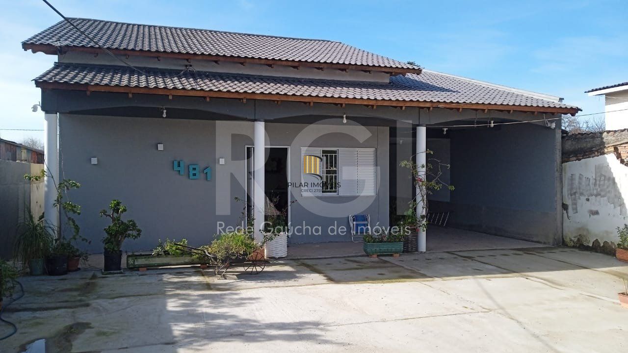 Casa para Venda - 90m², 3 dormitórios, 4 vagas - Maria Regina