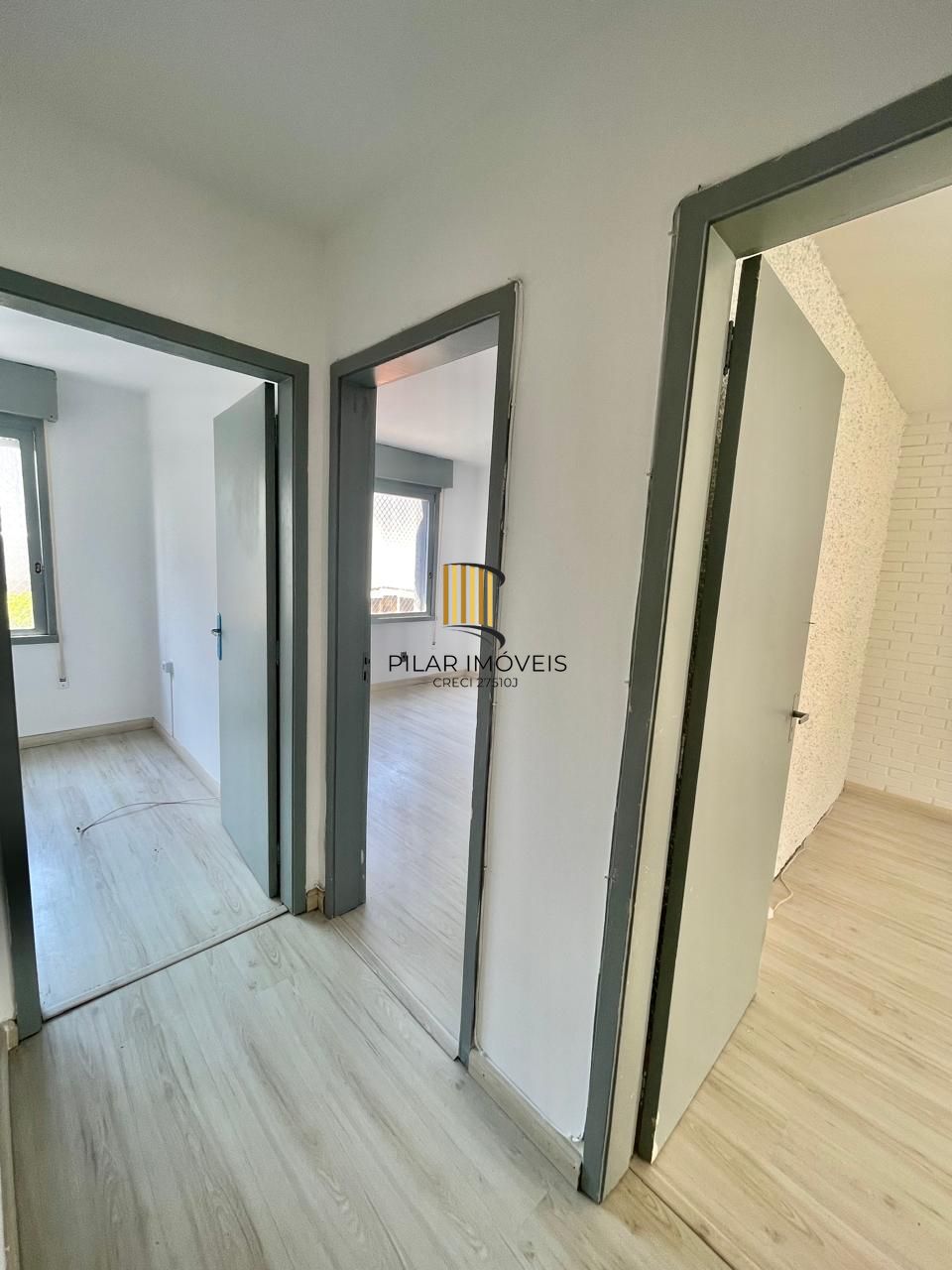 Apartamento-02Dormitorios-Garagem-Cidade-Baixa