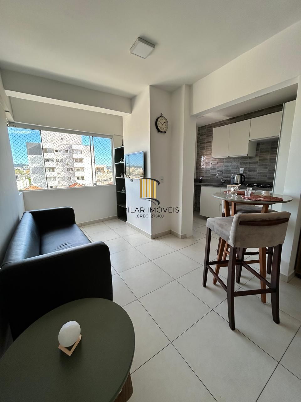 Apartamento à venda na Cidade Baixa,1 quarto e vaga de garagem. - Pilar Imóveis