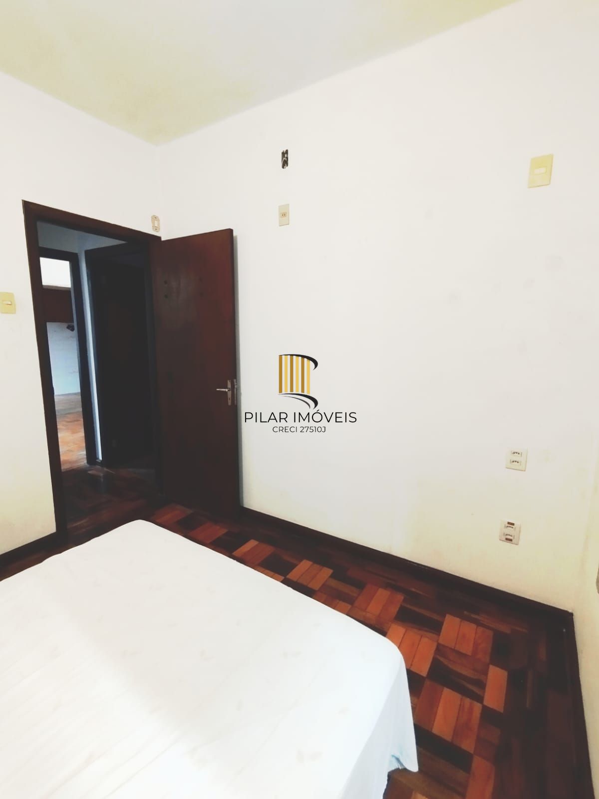 Apartamento 3 dormitórios à venda no Centro Histórico de Porto Alegre