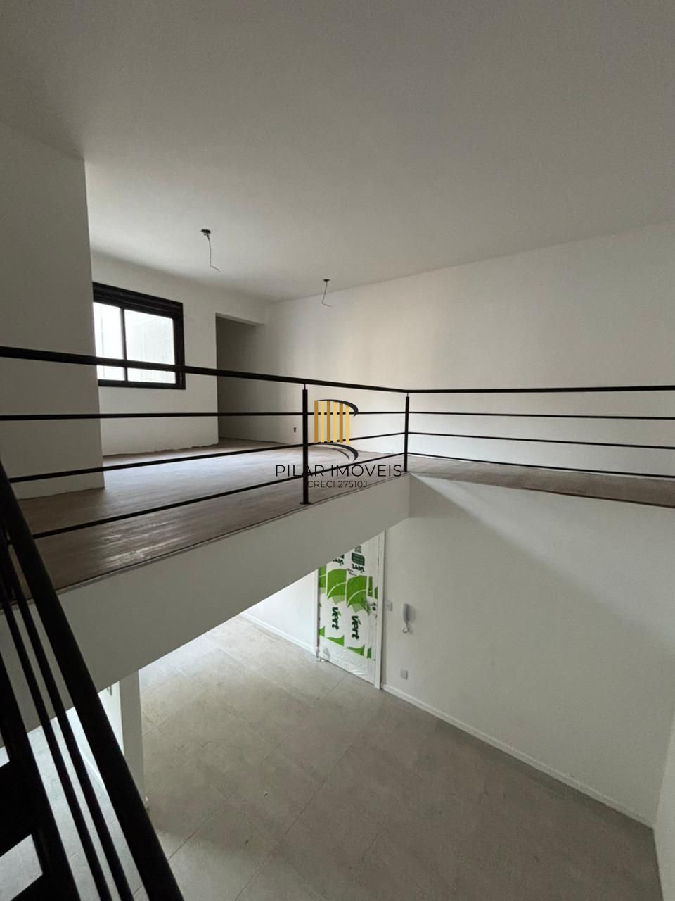 Apartamento Duplex 1 Dormitório à Venda na Cidade Baixa – Porto Alegre