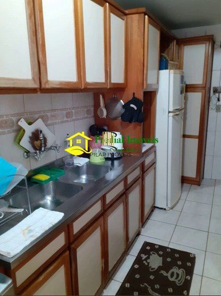 Apartamento para Venda - 81m², 2 dormitórios, 1 vaga - Menino Deus