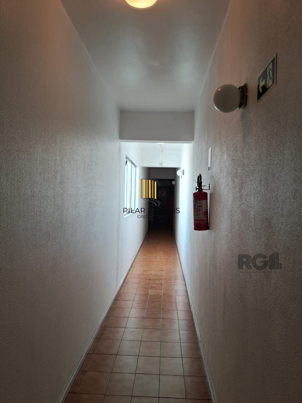 Sala Comercial semimobiliada de 34 m² no Bom Fim