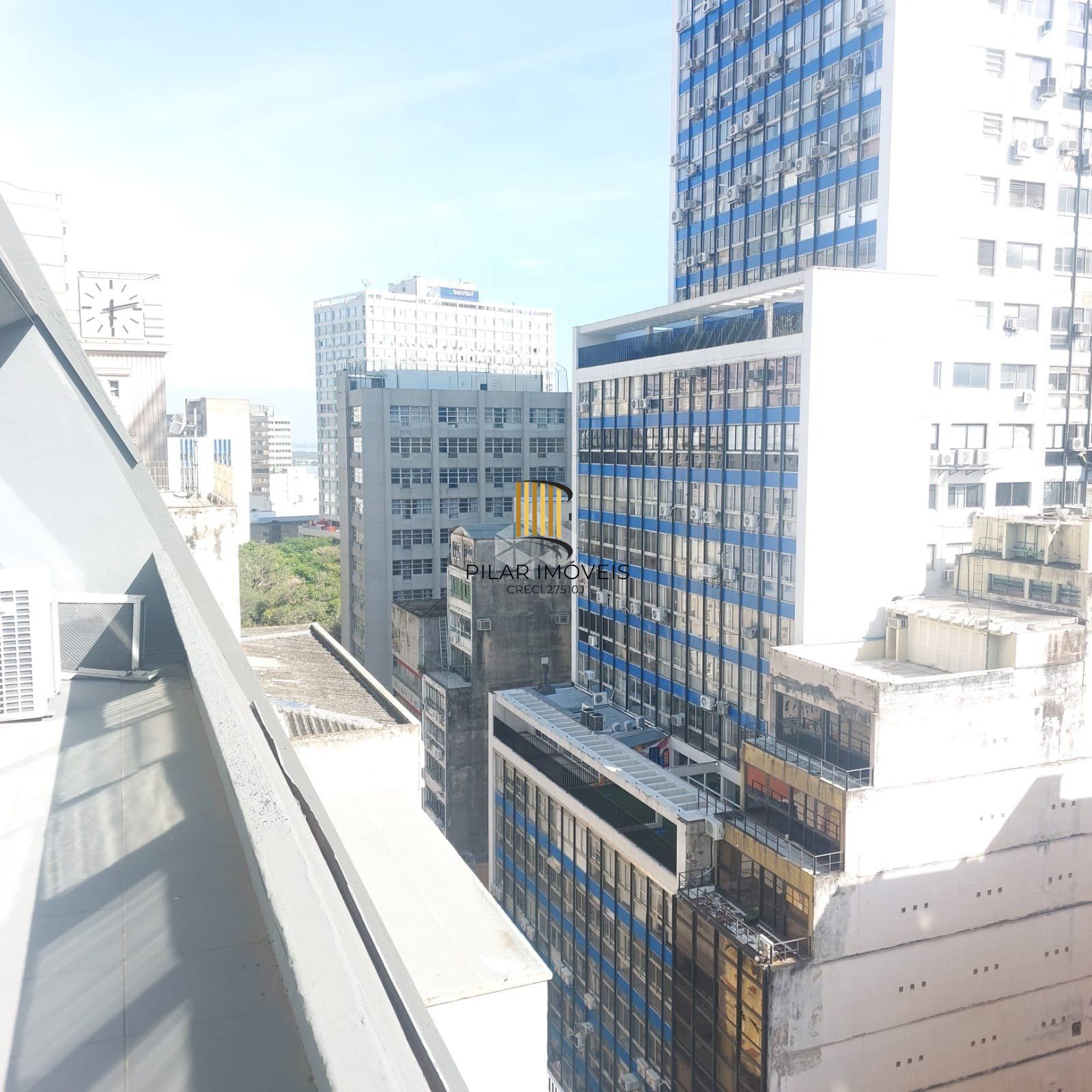 Sala comercial 48m² à venda na Rua dos Andradas, Centro de Porto Alegre
