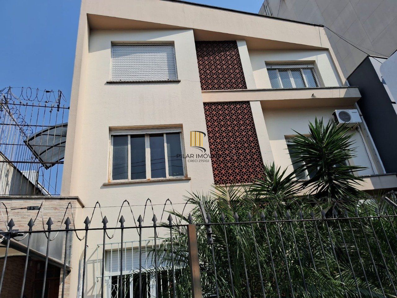 Apartamento  com 2 quartos, desocupado em frente ao zaffari  na Cidade Baixa!