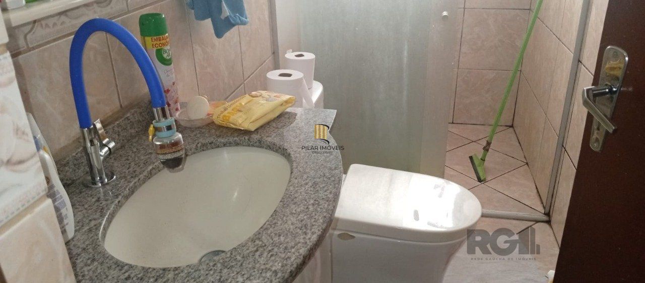 Apartamento 2 dormitórios , terreno elevado, lateral, bairro cidade baixa- Porto