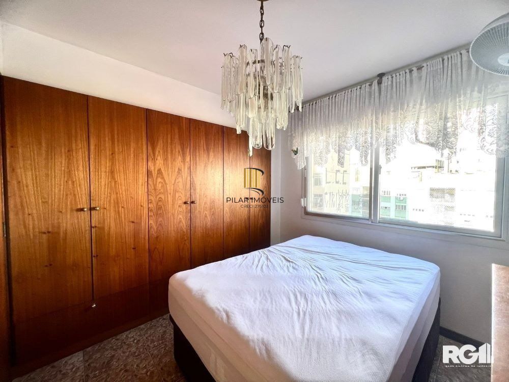 APARTAMENTO DE 1 DORMITÓRIO MOBILIADO A VENDA.