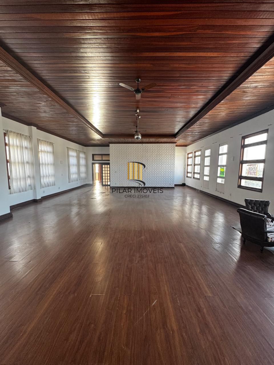 Cobertura com Vista Panorâmica para a Redenção – 4 Dormitórios, 2 Suítes – Porto Alegre