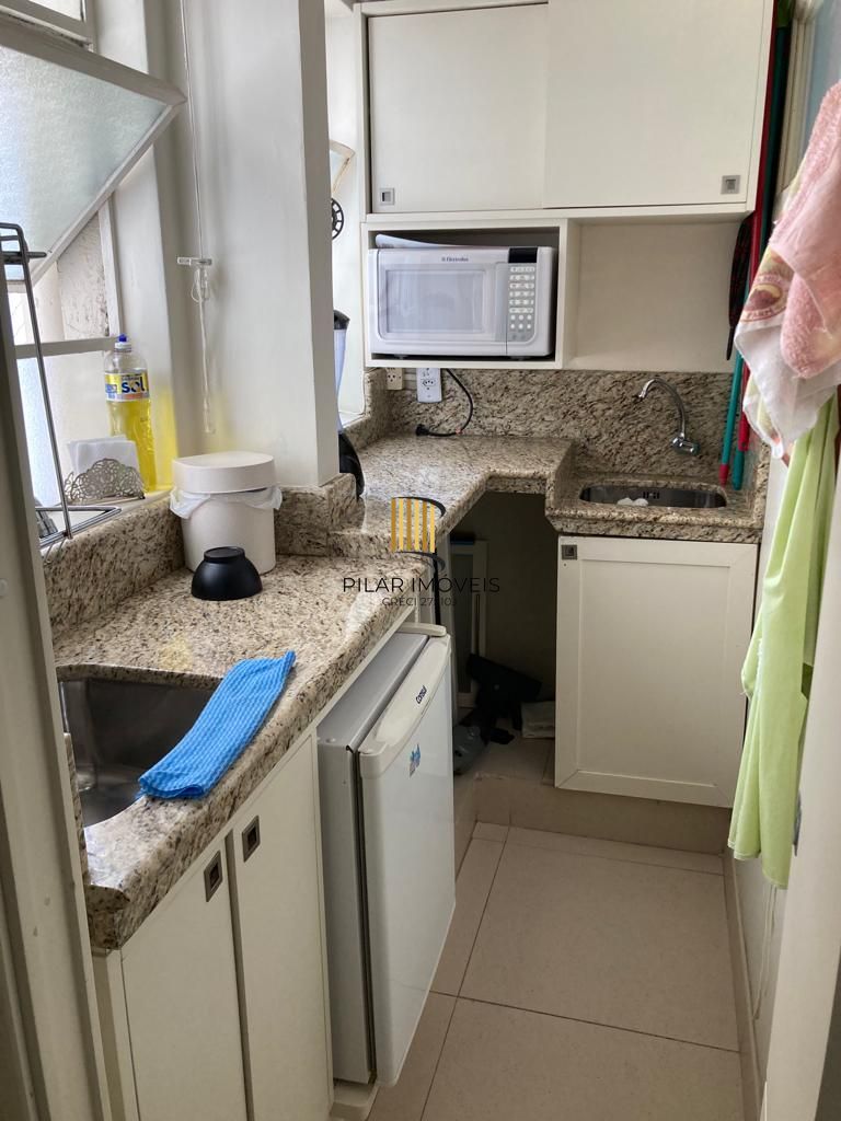 Sala Comercial à Venda na Rua dos Andradas – 47,10m² Semi Mobiliada – Excelente Oportunidade no Centro