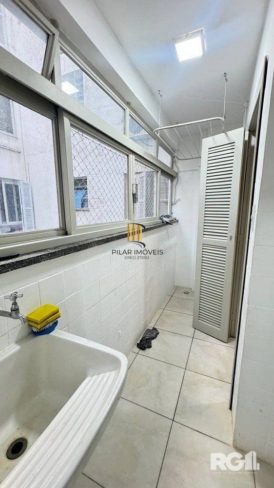 APARTAMENTO DE 3 DORMITÓRIOS COM VAGA DE GARAGEM NO CENTRO HISTÓRICO.