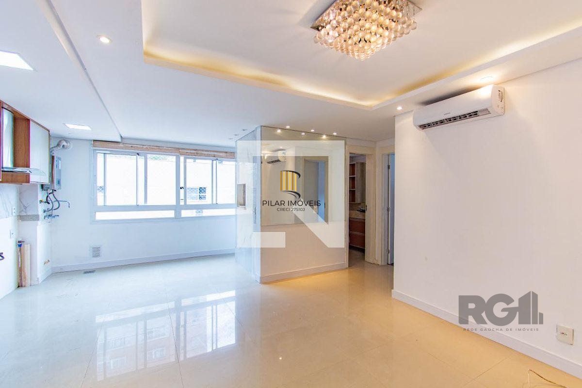 À venda Apartamento, de  dois dormitórios, em Canoas,  Bairro Guajuvíras.