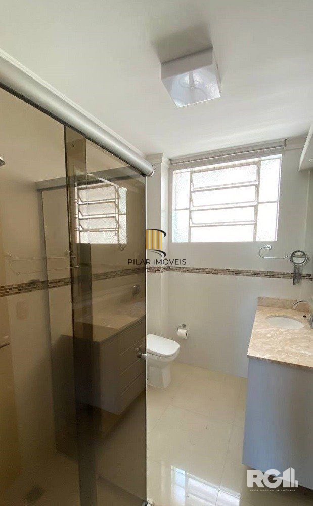 APARTAMENTO 3  DORMITÓRIOS DE FRENTE PRÓXIMO A REDENÇÃO