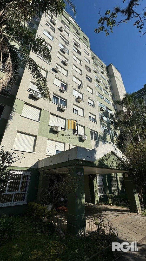 Apartamento 3 dormitórios de frente - 1 vaga garagem - ed. com elevador.