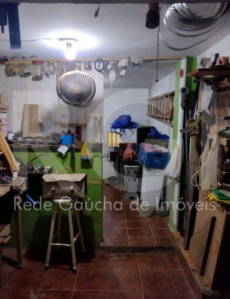 Casa à venda com 3 quartos e garagem 2 carros!