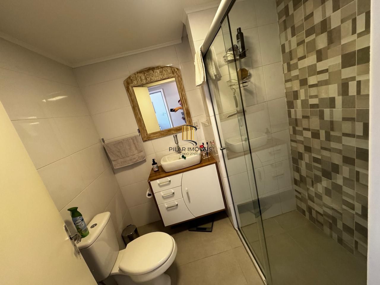 Apartamento de 3 dormitórios com garagem - Santana - Porto Alegre Cód. 216308-RP
