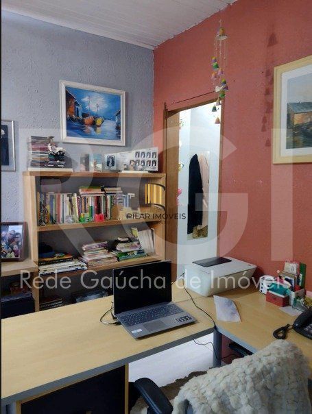 Casa à venda com 3 quartos e garagem 2 carros!