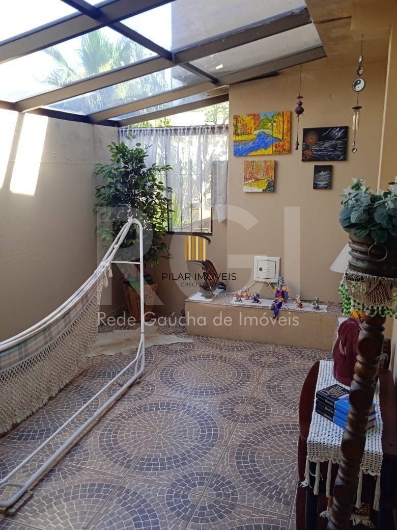 Casa para Venda - 750m², 6 dormitórios, sendo 3 suites, 4 vagas - Partenon