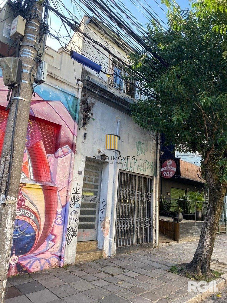 Casa à venda em Cidade Baixa - SOMENTE À VISTA
