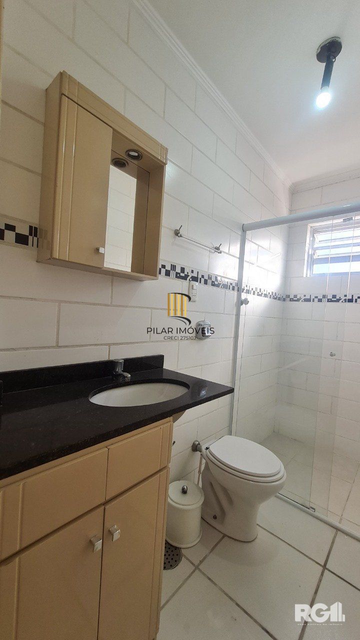 EXCELENTE APARTAMENTO DE FRENTE COM 2 DORM. CÓD. RP389882