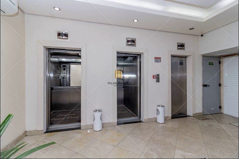 Vende Sala comercial no Centro Historico