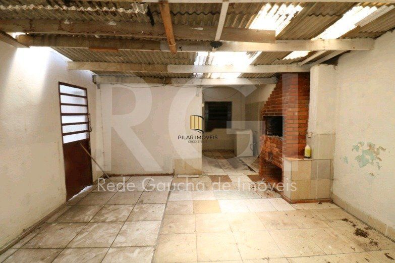 Casa para Venda - 280m², 3 dormitórios, 4 vagas - Cidade Baixa