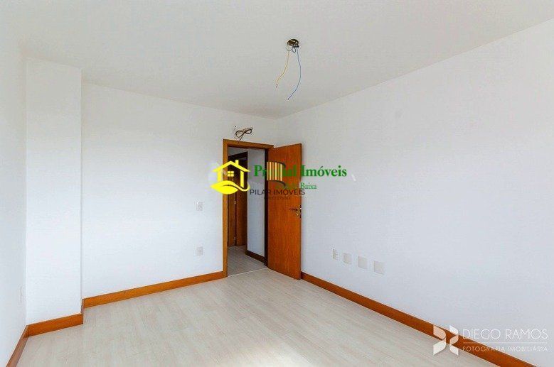 Casa Condominio para Venda - 395m², 3 dormitórios, sendo 1 suites, 3 vagas - Cri
