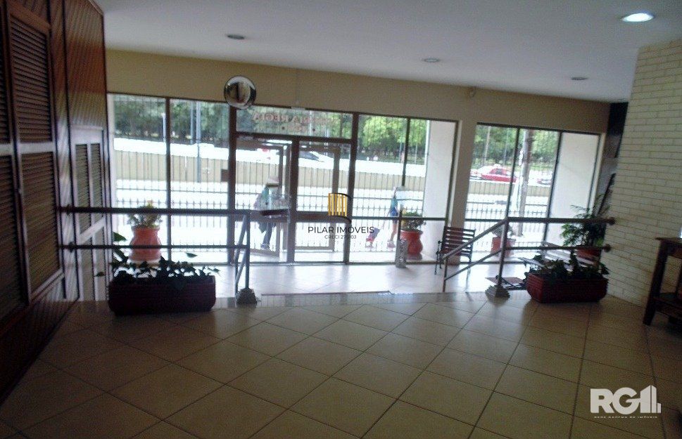 APARTAMENTO 3 DORMITÓRIOS WC AUXILIAR. CÓD. RP389992