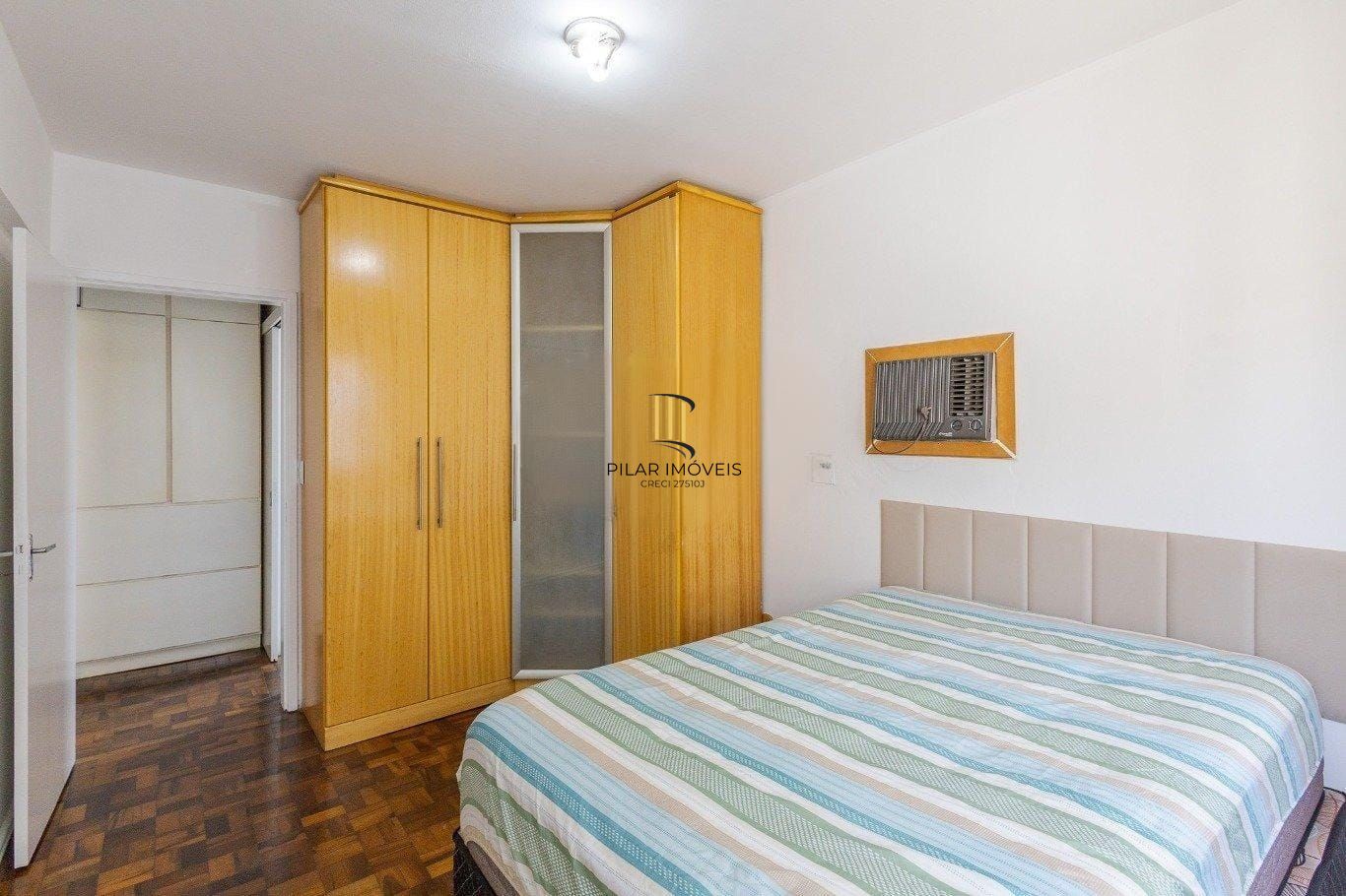Apartamento mobiliado à venda na General Salustiano – 1 dormitório, 45m², prédio com elevador