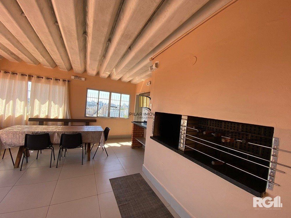 Apartamento à venda em Porto Alegre - 3 quartos - Santana